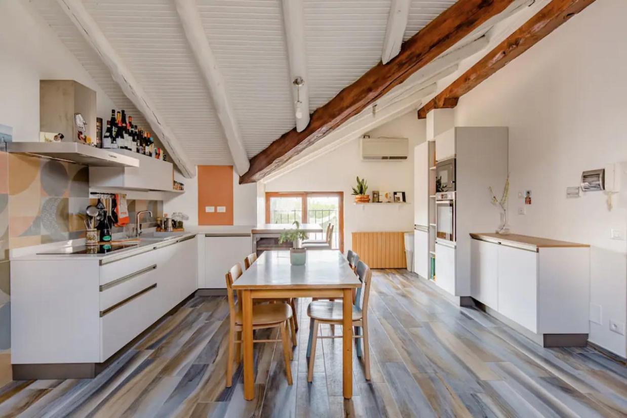 Boho House Bed & Breakfast Borgofranco d'Ivrea Bagian luar foto